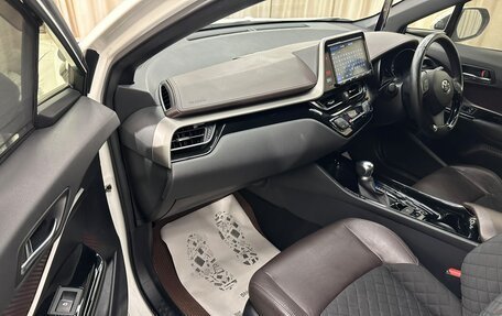 Toyota C-HR I рестайлинг, 2018 год, 2 449 900 рублей, 12 фотография