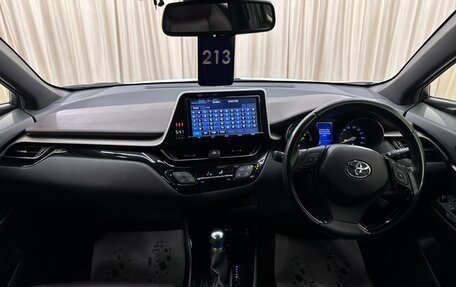 Toyota C-HR I рестайлинг, 2018 год, 2 449 900 рублей, 16 фотография