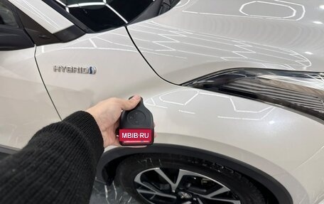 Toyota C-HR I рестайлинг, 2018 год, 2 449 900 рублей, 29 фотография