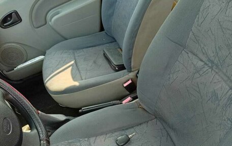 Renault Logan I, 2005 год, 330 000 рублей, 9 фотография