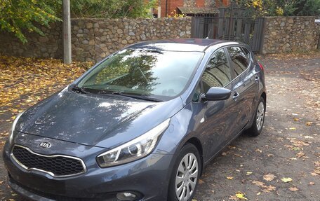 KIA cee'd III, 2014 год, 990 000 рублей, 2 фотография