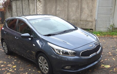 KIA cee'd III, 2014 год, 990 000 рублей, 5 фотография