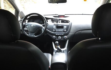 KIA cee'd III, 2014 год, 990 000 рублей, 14 фотография
