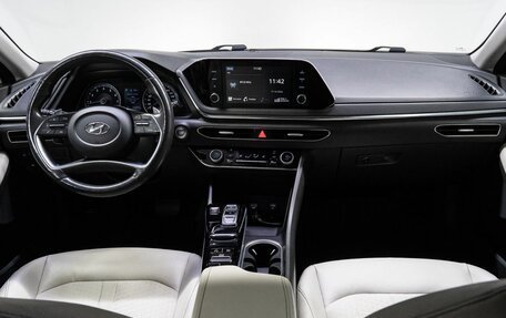 Hyundai Sonata VIII, 2020 год, 2 150 000 рублей, 19 фотография