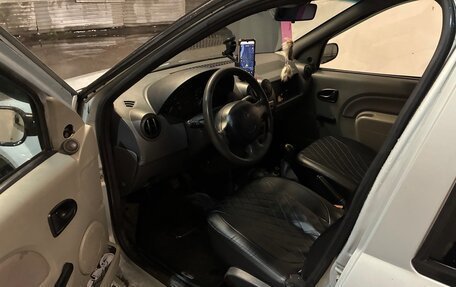 Renault Logan I, 2007 год, 210 000 рублей, 10 фотография