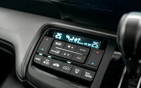 Honda Stepwgn IV рестайлинг, 2019 год, 2 250 000 рублей, 15 фотография