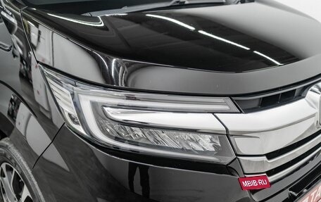 Honda Stepwgn IV рестайлинг, 2019 год, 2 250 000 рублей, 22 фотография
