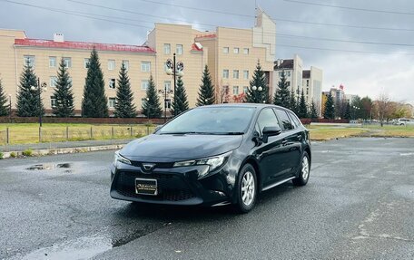 Toyota Corolla, 2022 год, 1 799 000 рублей, 2 фотография