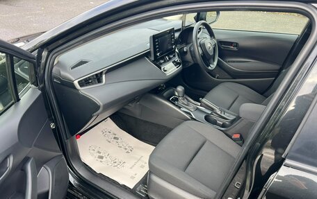 Toyota Corolla, 2022 год, 1 799 000 рублей, 10 фотография