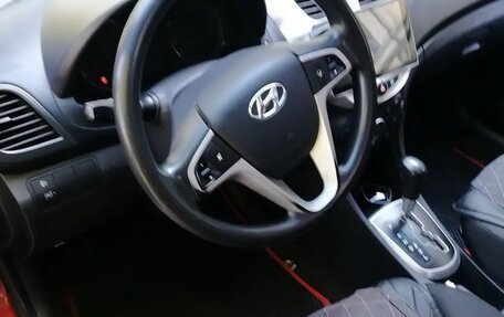Hyundai Solaris II рестайлинг, 2012 год, 11 фотография