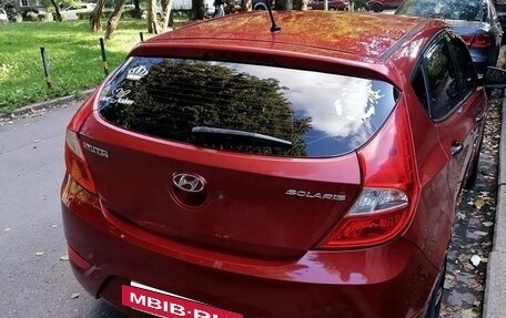 Hyundai Solaris II рестайлинг, 2012 год, 8 фотография
