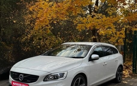 Volvo V60 I, 2013 год, 1 350 000 рублей, 1 фотография