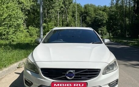 Volvo V60 I, 2013 год, 1 350 000 рублей, 2 фотография