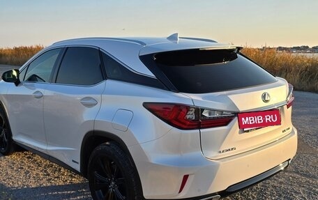 Lexus RX IV рестайлинг, 2018 год, 5 200 000 рублей, 2 фотография
