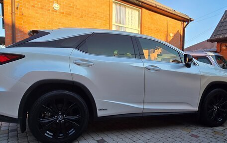 Lexus RX IV рестайлинг, 2018 год, 5 200 000 рублей, 18 фотография