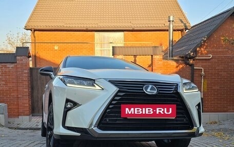 Lexus RX IV рестайлинг, 2018 год, 5 200 000 рублей, 15 фотография