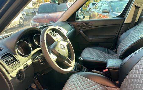 Skoda Yeti I рестайлинг, 2017 год, 1 147 000 рублей, 7 фотография