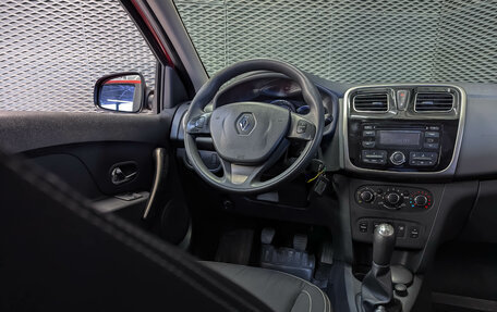 Renault Logan II, 2014 год, 750 000 рублей, 13 фотография