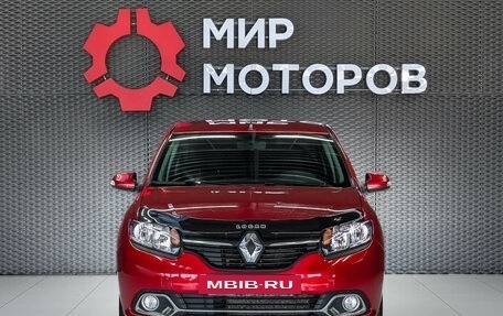 Renault Logan II, 2014 год, 750 000 рублей, 2 фотография