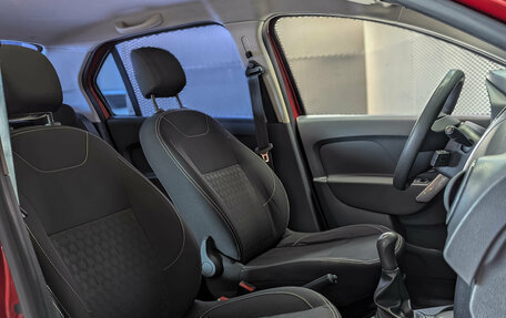 Renault Logan II, 2014 год, 750 000 рублей, 24 фотография