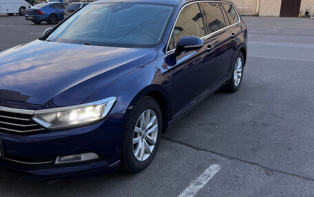 Volkswagen Passat B8 рестайлинг, 2019 год, 1 950 000 рублей, 4 фотография