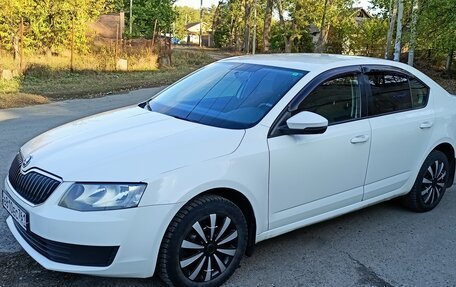 Skoda Octavia, 2014 год, 1 030 000 рублей, 2 фотография