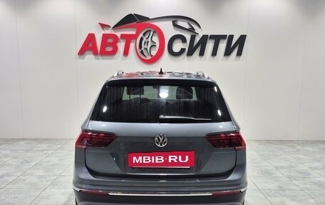 Volkswagen Tiguan II, 2019 год, 3 599 000 рублей, 6 фотография