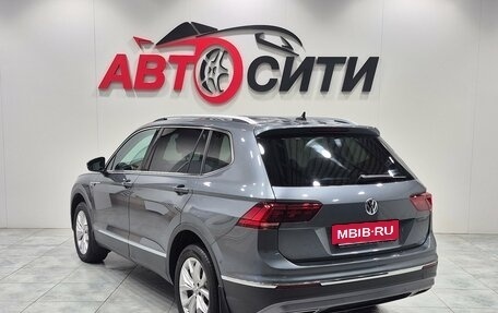 Volkswagen Tiguan II, 2019 год, 3 599 000 рублей, 5 фотография