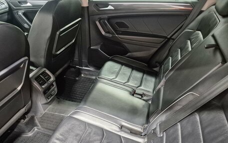 Volkswagen Tiguan II, 2019 год, 3 599 000 рублей, 14 фотография