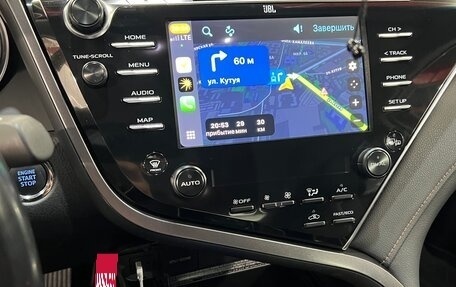 Toyota Camry, 2021 год, 3 349 000 рублей, 10 фотография