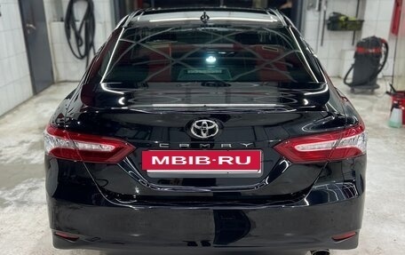 Toyota Camry, 2021 год, 3 349 000 рублей, 5 фотография