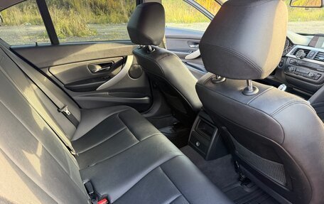 BMW 3 серия, 2014 год, 1 650 000 рублей, 13 фотография