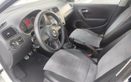 Volkswagen Polo VI (EU Market), 2010 год, 550 000 рублей, 13 фотография