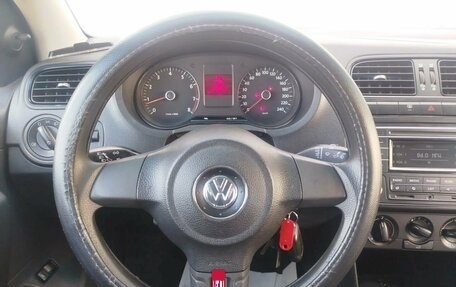 Volkswagen Polo VI (EU Market), 2010 год, 550 000 рублей, 17 фотография