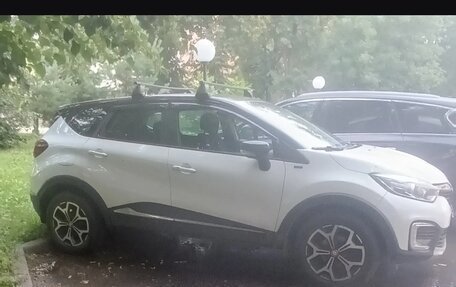 Renault Kaptur I рестайлинг, 2018 год, 1 500 000 рублей, 6 фотография