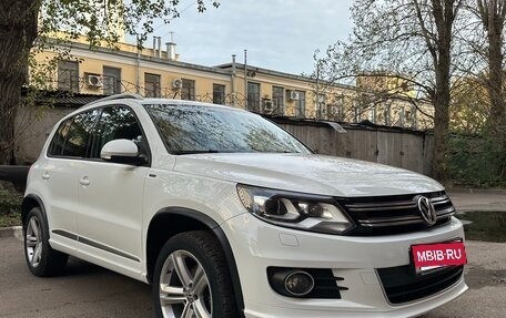 Volkswagen Tiguan I, 2016 год, 1 600 000 рублей, 2 фотография