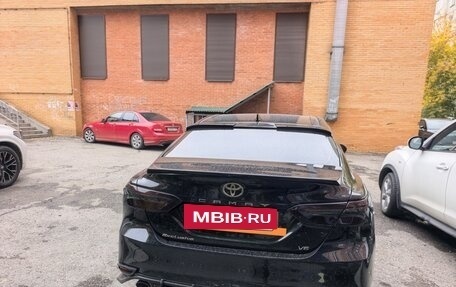Toyota Camry, 2020 год, 3 300 000 рублей, 2 фотография