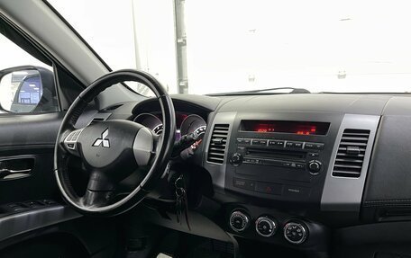 Mitsubishi Outlander III рестайлинг 3, 2012 год, 1 099 000 рублей, 11 фотография
