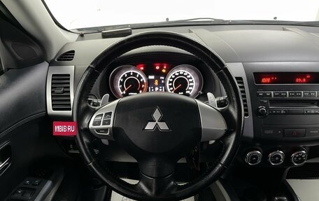 Mitsubishi Outlander III рестайлинг 3, 2012 год, 1 099 000 рублей, 9 фотография