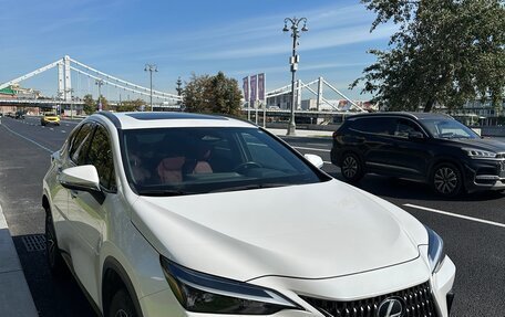 Lexus NX, 2022 год, 6 000 000 рублей, 2 фотография