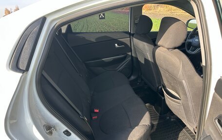 KIA Rio III рестайлинг, 2013 год, 850 000 рублей, 11 фотография