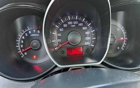 KIA Rio III рестайлинг, 2013 год, 850 000 рублей, 13 фотография