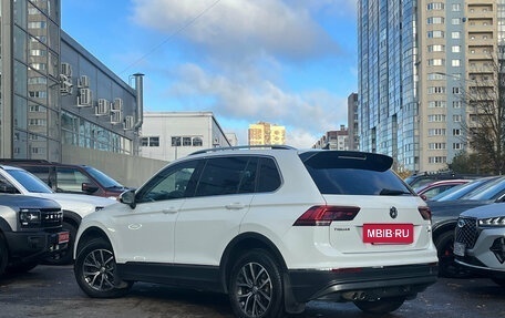 Volkswagen Tiguan II, 2017 год, 2 499 000 рублей, 6 фотография