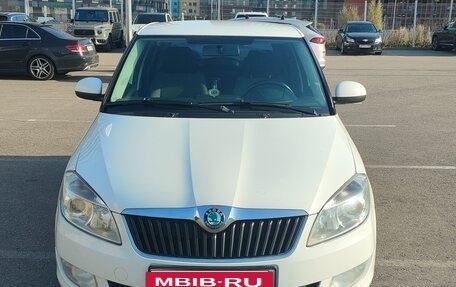 Skoda Fabia II, 2011 год, 420 000 рублей, 3 фотография