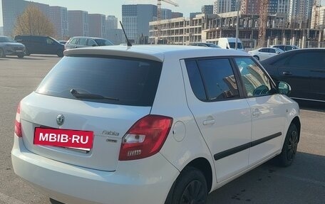 Skoda Fabia II, 2011 год, 420 000 рублей, 5 фотография