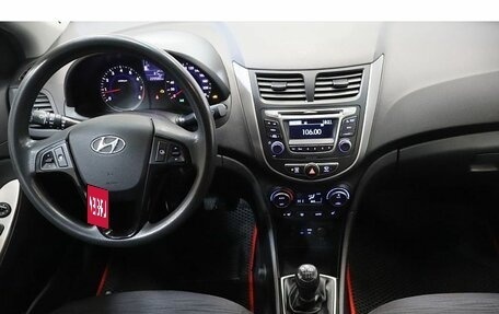 Hyundai Solaris II рестайлинг, 2016 год, 859 000 рублей, 9 фотография