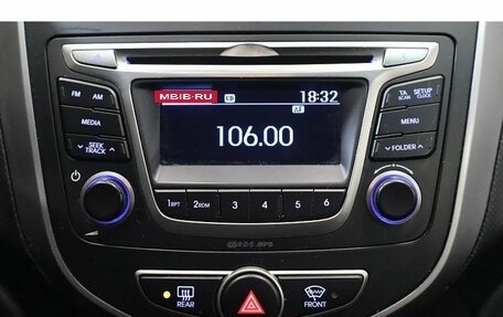 Hyundai Solaris II рестайлинг, 2016 год, 859 000 рублей, 10 фотография
