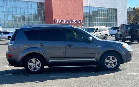 Mitsubishi Outlander III рестайлинг 3, 2008 год, 950 000 рублей, 8 фотография