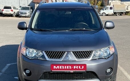 Mitsubishi Outlander III рестайлинг 3, 2008 год, 950 000 рублей, 11 фотография