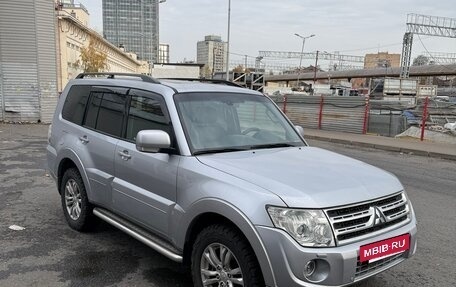 Mitsubishi Pajero IV рестайлинг 2, 2011 год, 2 350 000 рублей, 2 фотография